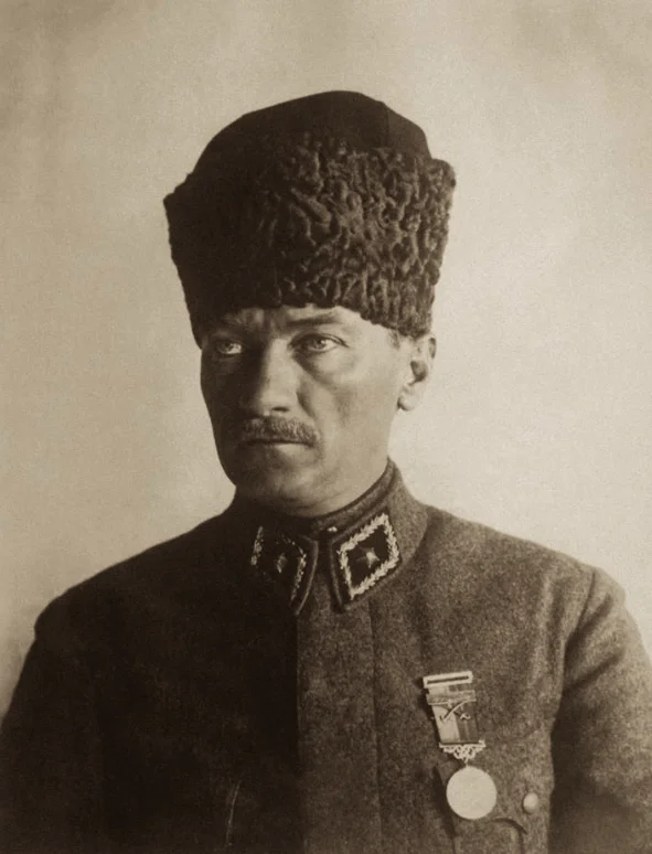 Mustafa Kemal ATATÜRK, üçüncü kez Cumhurbaşkanı seçildi