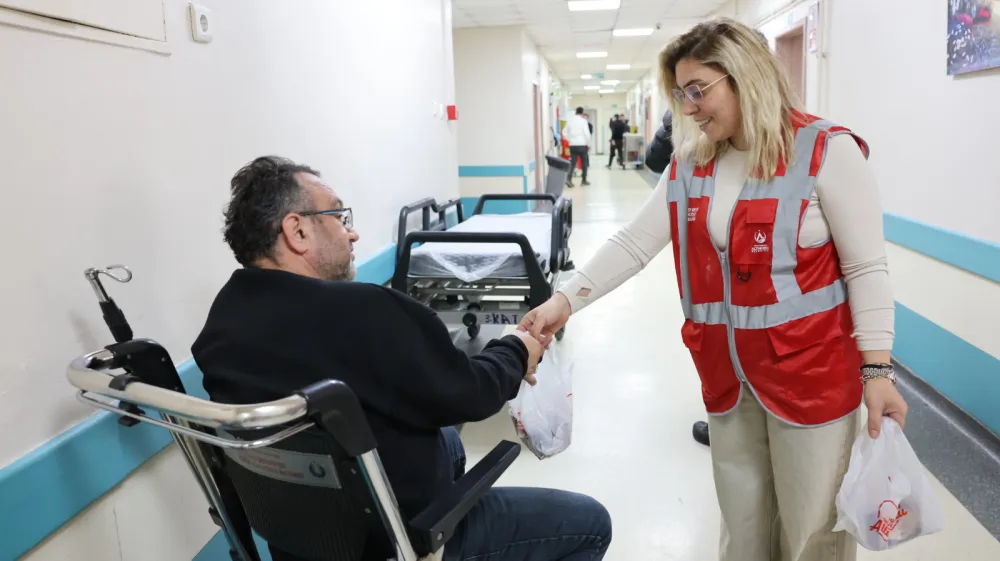 ALTINORDU BELEDİYESİ’NDEN GÖNÜLLERİ ISITAN İKRAM