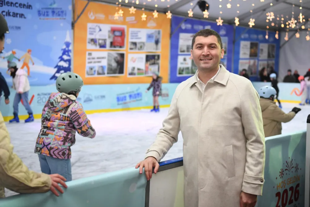 ALTINORDU BELEDİYESİ BUZ PATENİ PİSTİ 30 BİN KİŞİYİ AĞIRLADI