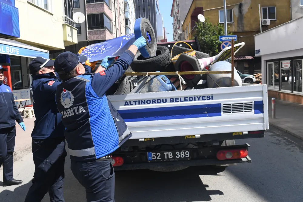 ALTINORDU’DA KALDIRIM İŞGALİNE GEÇİT YOK