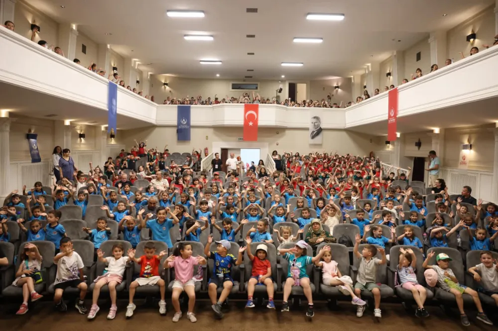 TİYATRO FESTİVALİ, 4 BİNİN ÜZERİNDE ÇOCUK VE GENCİ SANATLA BULUŞTURDU