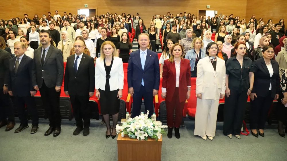 “Hemşirelik Haftası Sempozyumu” Üniversitemiz Ev Sahipliğinde Başladı