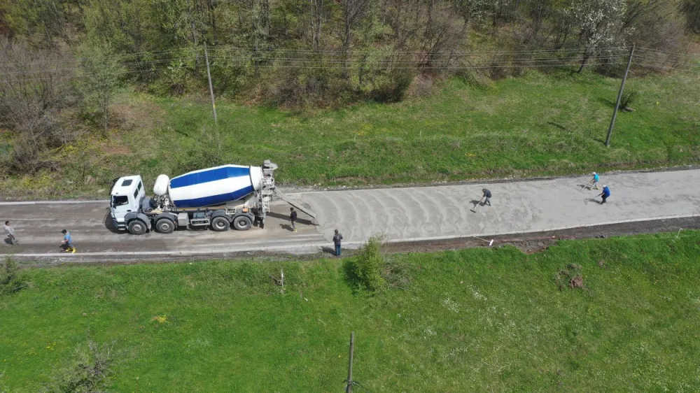 AKKUŞ’TA 10 KM’LİK GRUP YOLU ETAP ETAP YENİLENİYOR