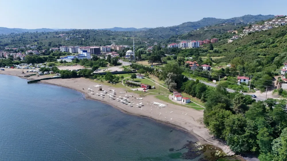 PERŞEMBE KADINLAR PLAJI YENİ YÜZÜYLE HİZMETE BAŞLADI