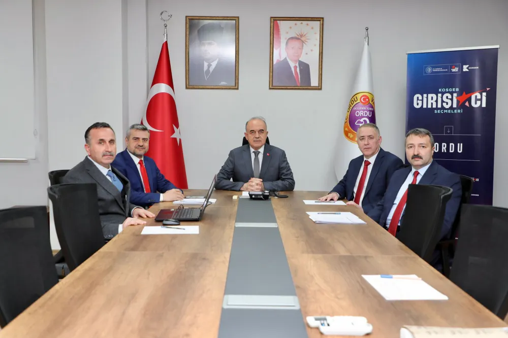 Vali Erol, KOSGEB’in İş Geliştirme Desteği Değerlendirme Toplantısına Katıldı