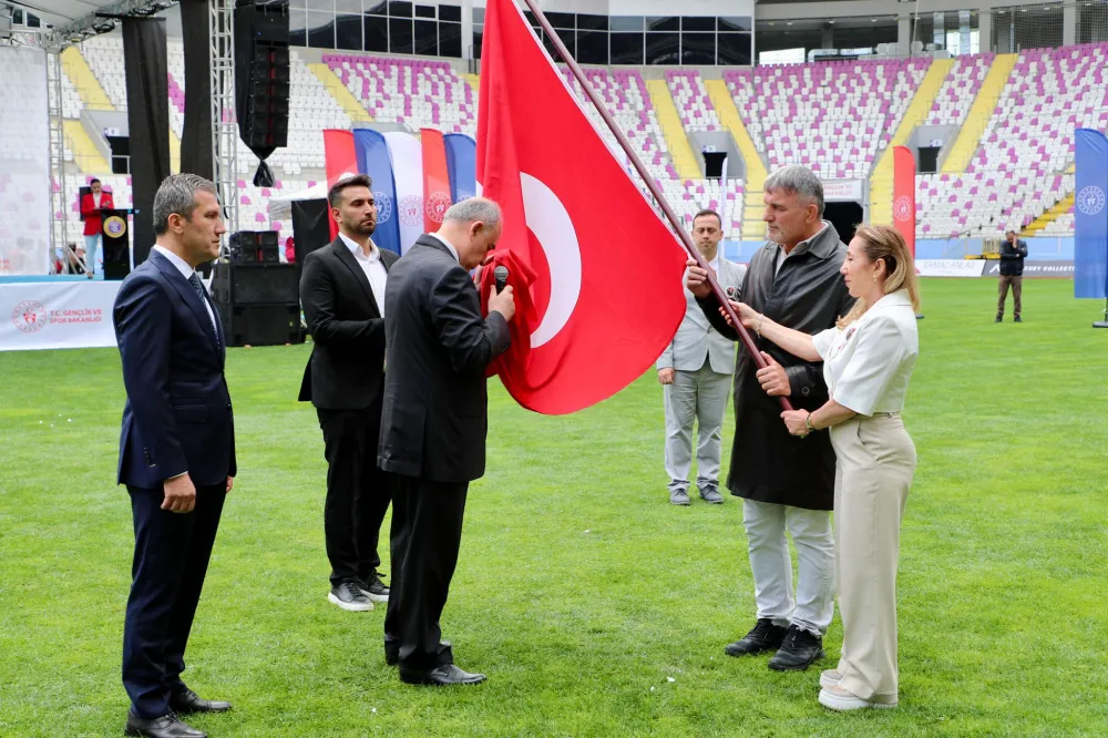 19 Mayıs Atatürk’ü Anma, Gençlik ve Spor Bayramı Coşkuyla Kutlandı