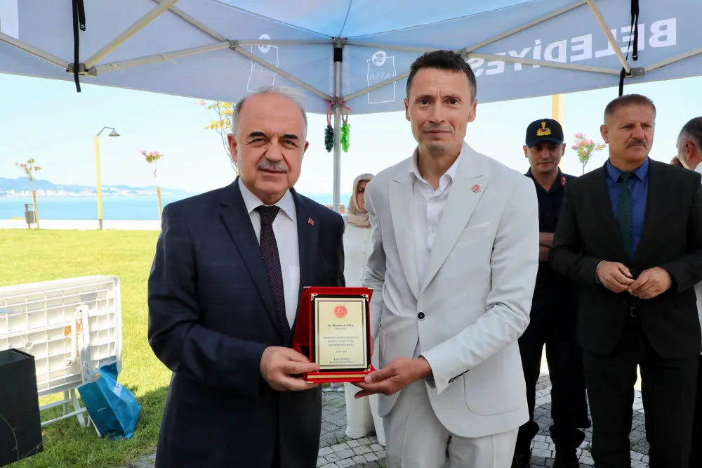 Vali Erol, “İlmek İlmek Kadın Eli” Temalı Sergi Açılışına Katıldı