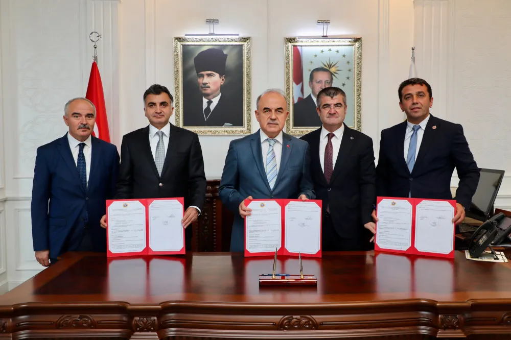 Hayırsever Muhtar Tarafından Gürgentepe’nin Işıktepe Mahallesine Çok Amaçlı Salon Yapılacak